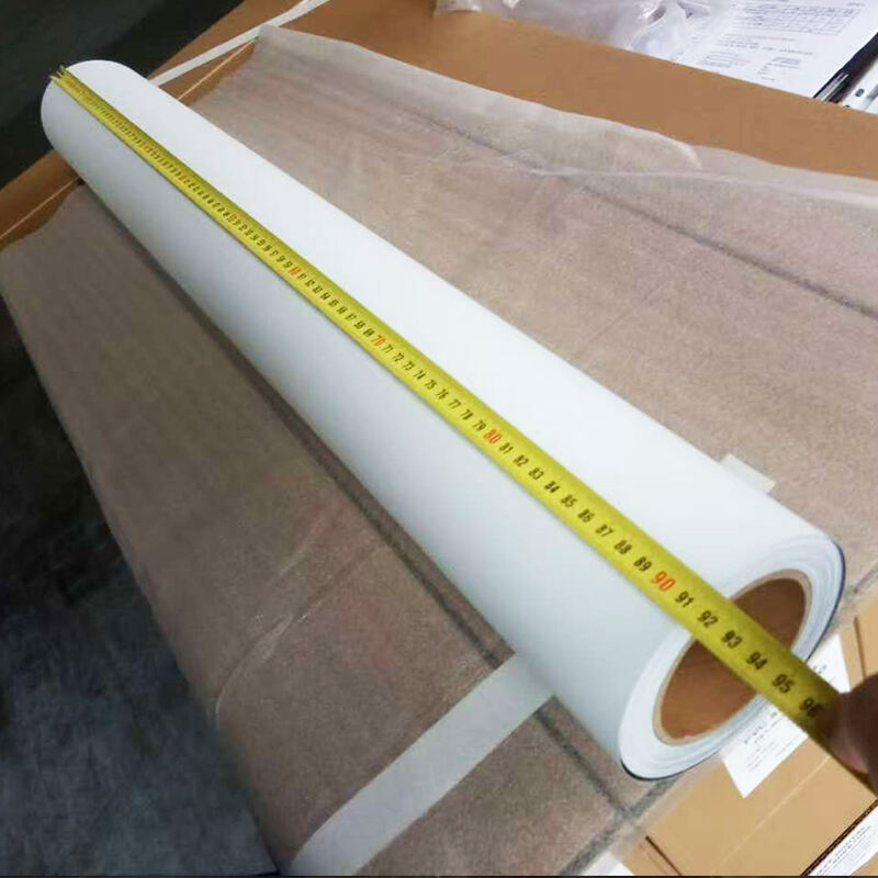 فيلم PET مضاء من الخلف