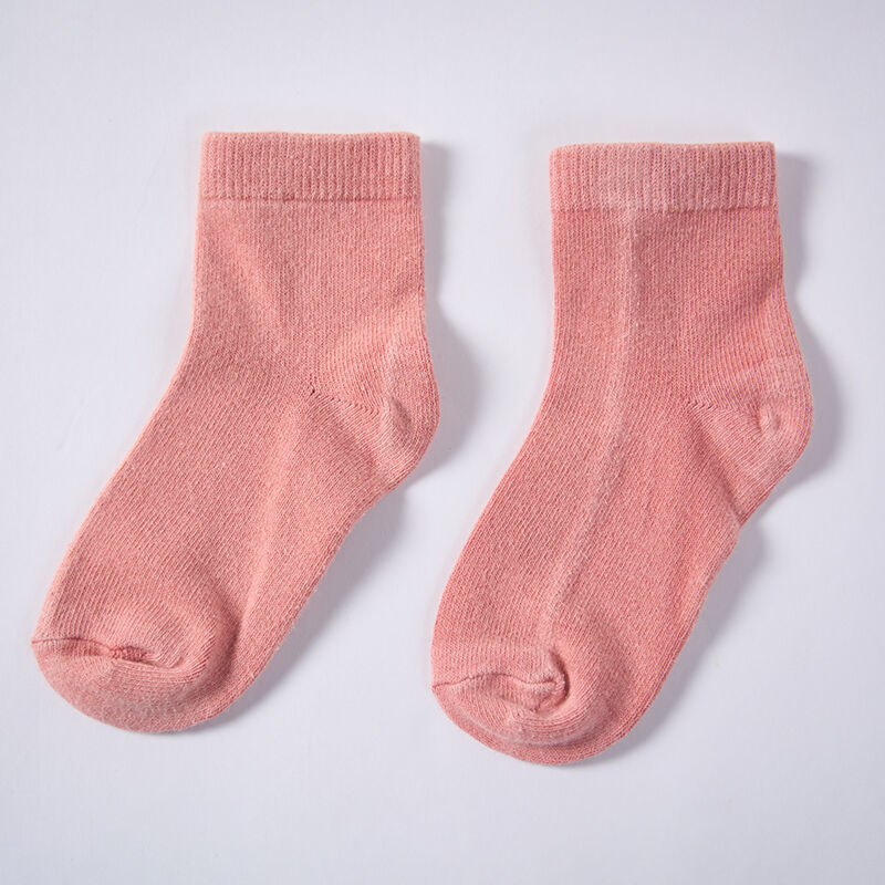 Organic Plant-Dyed Ankle Socks: Eco-Soft & Safe Design