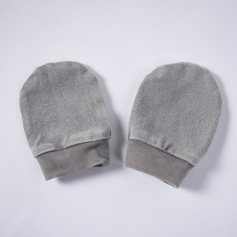 Ensemble bonnet et mitaines pour bébé en coton biologique – Bonnet ours pour nourrissons teint à base de plantes et mitaines anti-rayures, destiné aux marques soucieuses de l'environnement – Fabricant de couvre-chefs pour nouveau-nés sous marque propre (OEM) ou conception sous marque propre (ODM) personnalisé