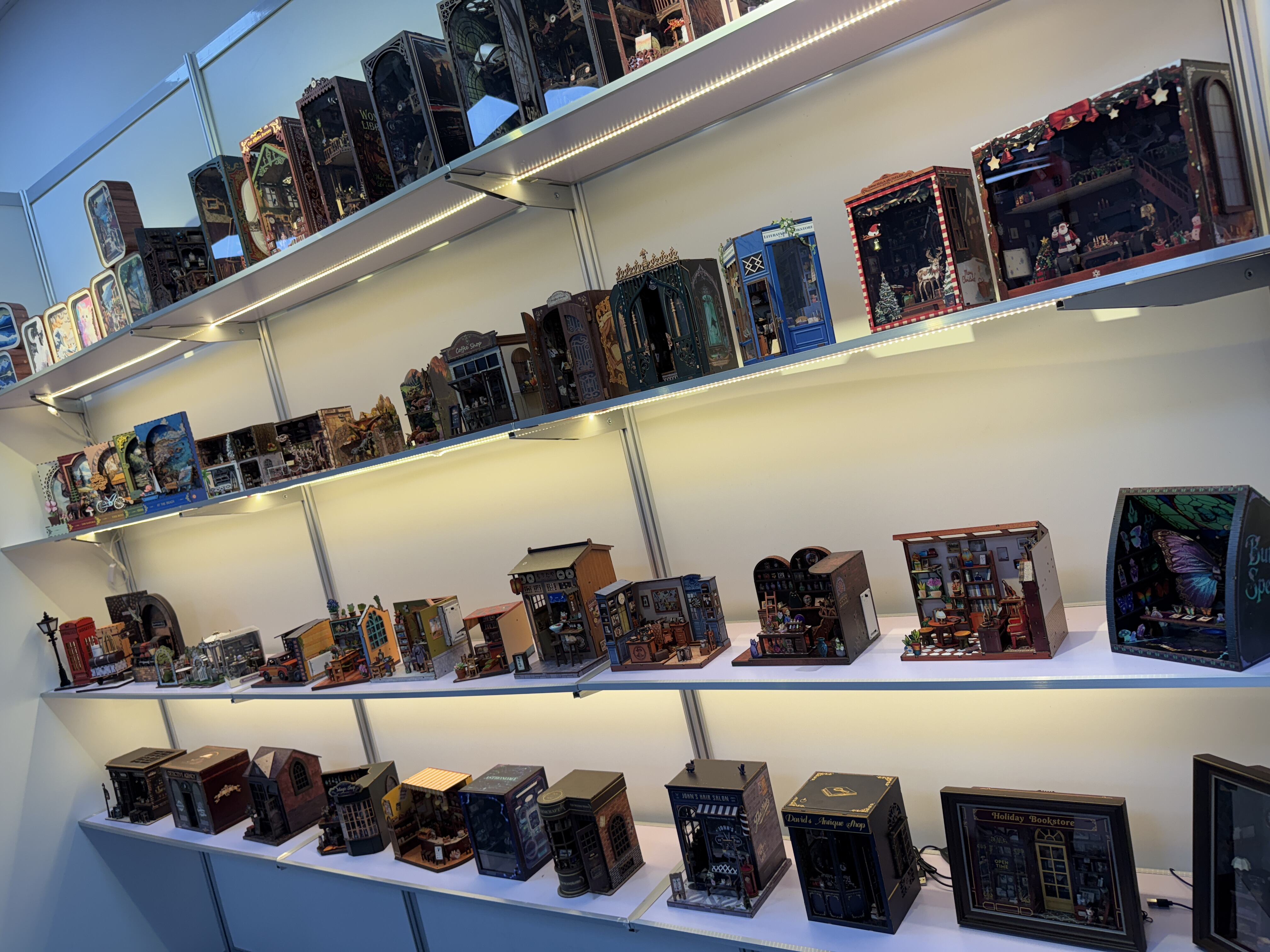 how to choose the Miniature House wholesale business factory partner？
