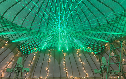 Kunde verwendet unsere S5 5-Strahl-Laserbar und S1 Einzelstrahl-Gitter, hoffe, es gefällt Ihnen