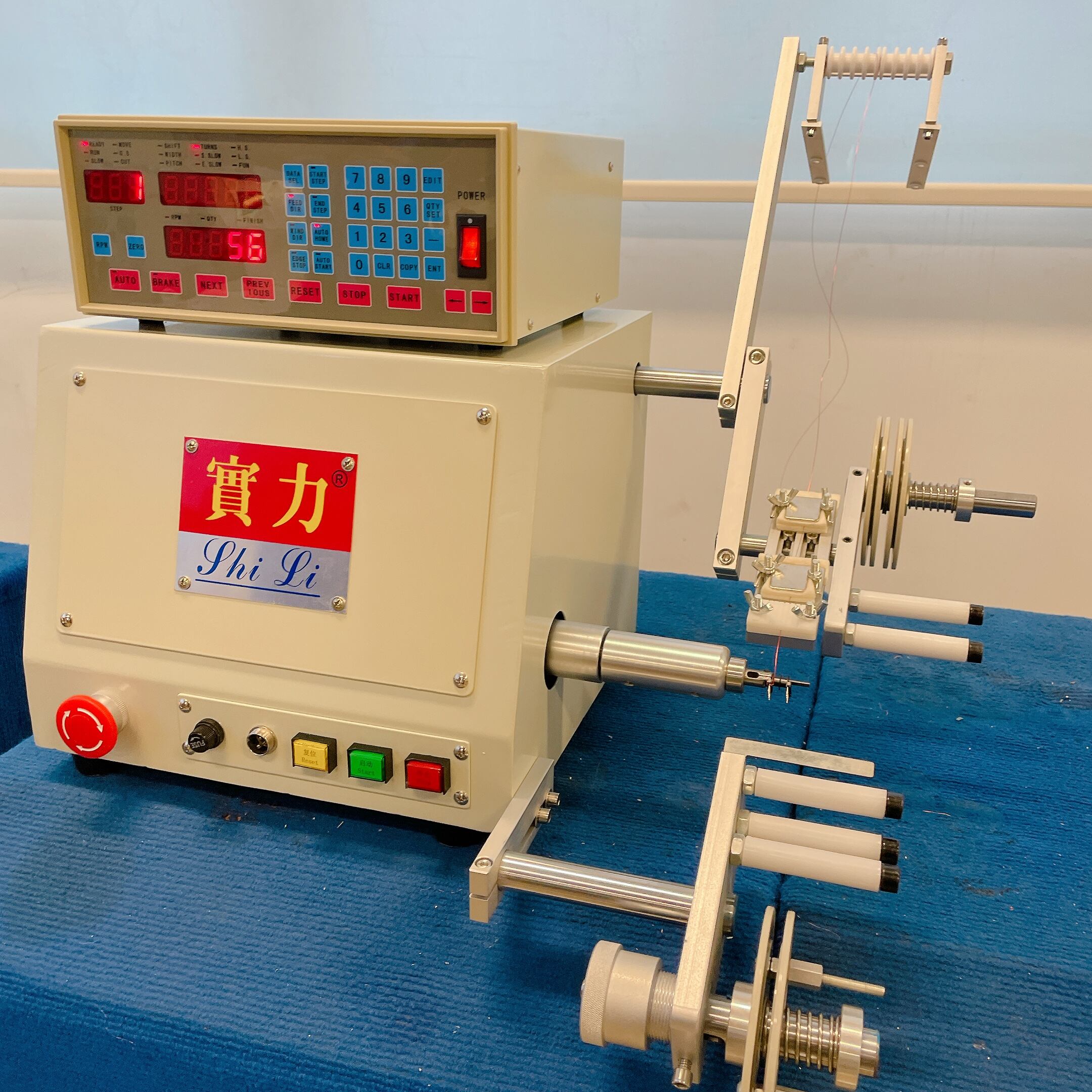 چندوجهی و انعطاف‌پذیری