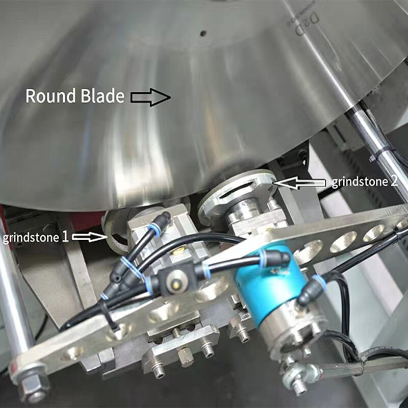 4、回旋刀自动切纸  Rotary cutter(95f5cde68f).jpg