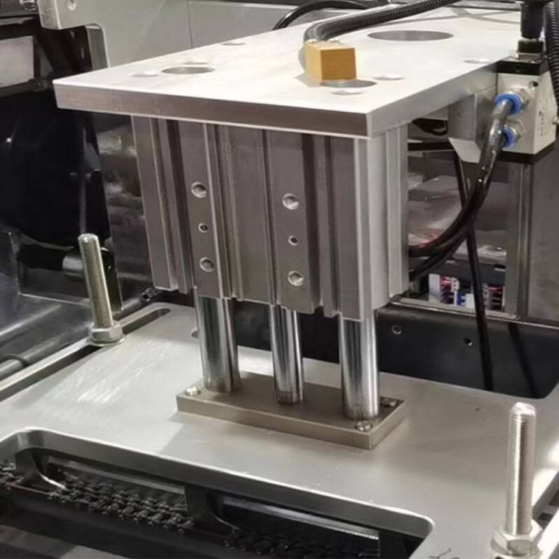 5、上压盒气缸Upper pressing box cylinde(419b79bfb8).jpg