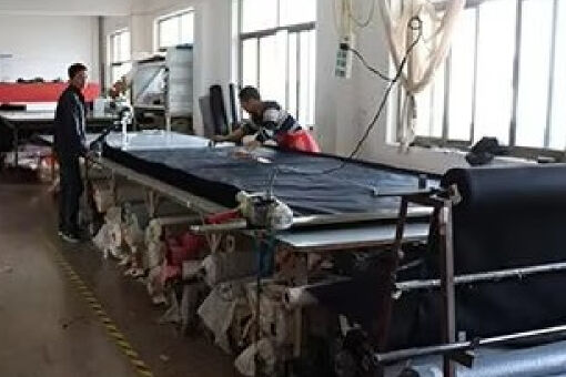 How to Choose a Compliant Stool Supplier? 