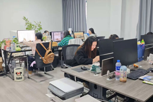 From Drawing to Product: How Professional Customization Becomes a B2B Buyer's Competitive Edge