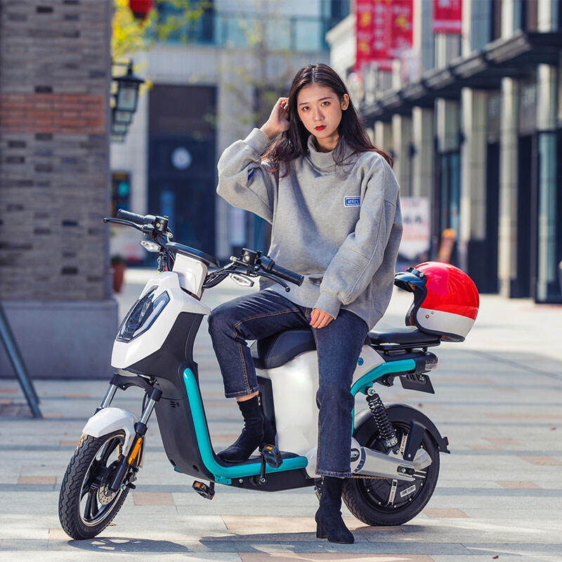 Electric Scooters and Bicycles: Driving the Future of Sustainable Urban Mobility