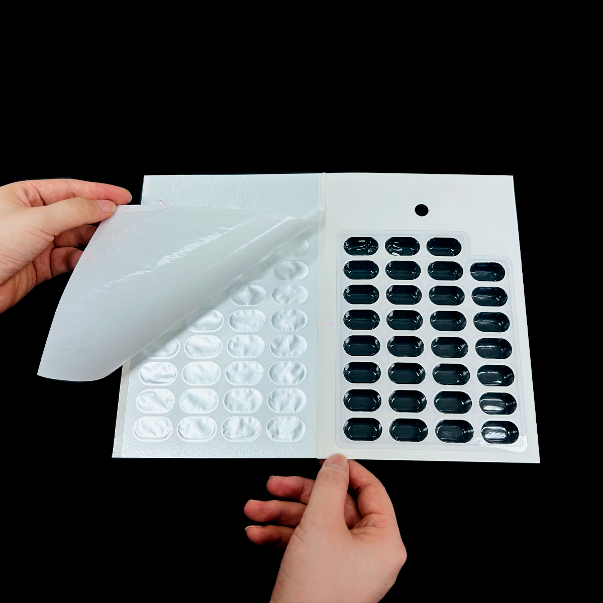 Where to Buy Affordable Monthly Pill Boxes in Bulk?