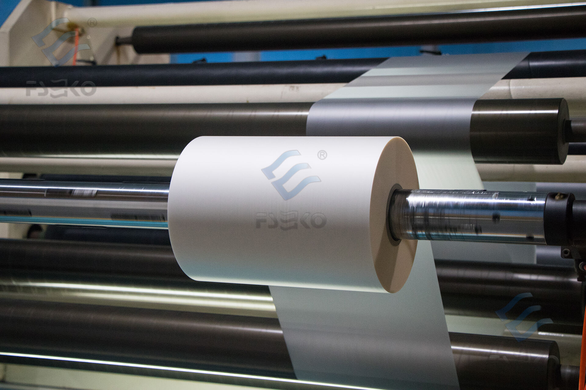 Các Yếu Tố Nào Sẽ Ảnh Hưởng Đến Chất Lượng Của Màng Ép Nhiệt?