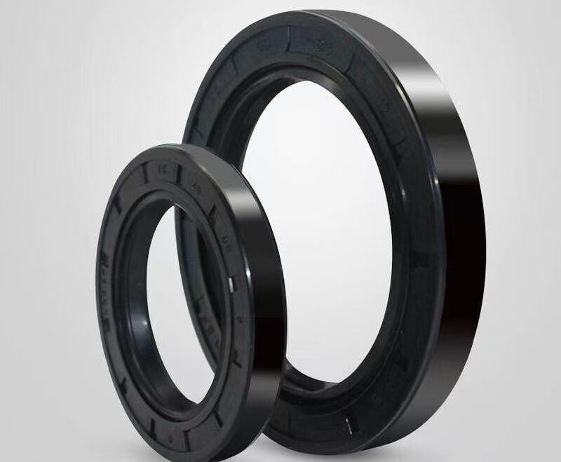 In-depth analysis of the aging mechanism and life extension strategies of gearbox oil seals