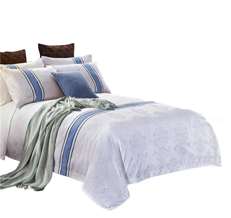 New product 3pcs 100% Cotton Hotel linen Jacquard Bedding Set manufacture