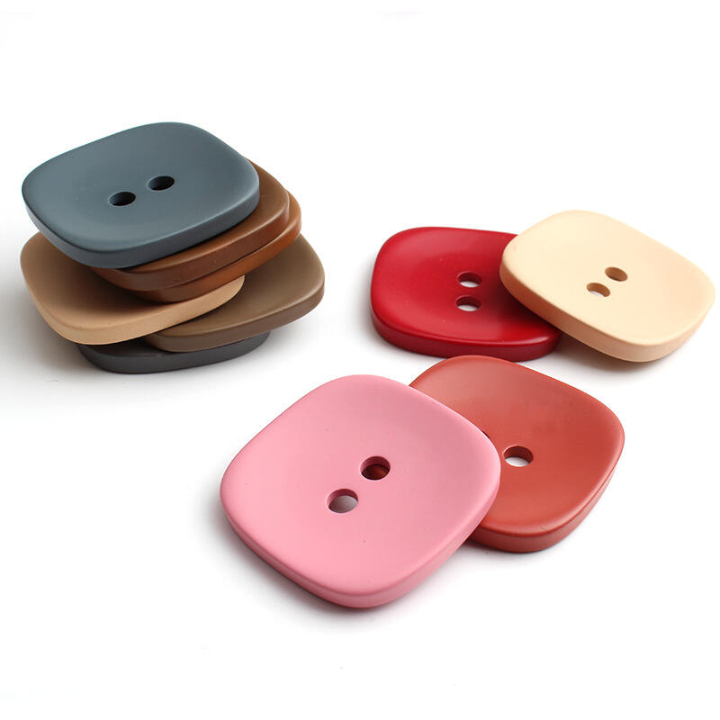2 holes sewing square shape plastic button for clothing