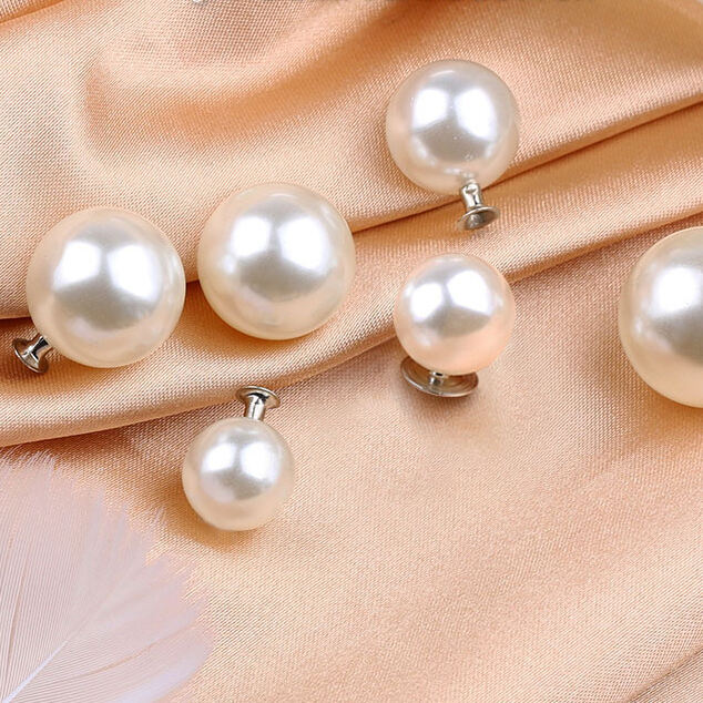 pearl rivet