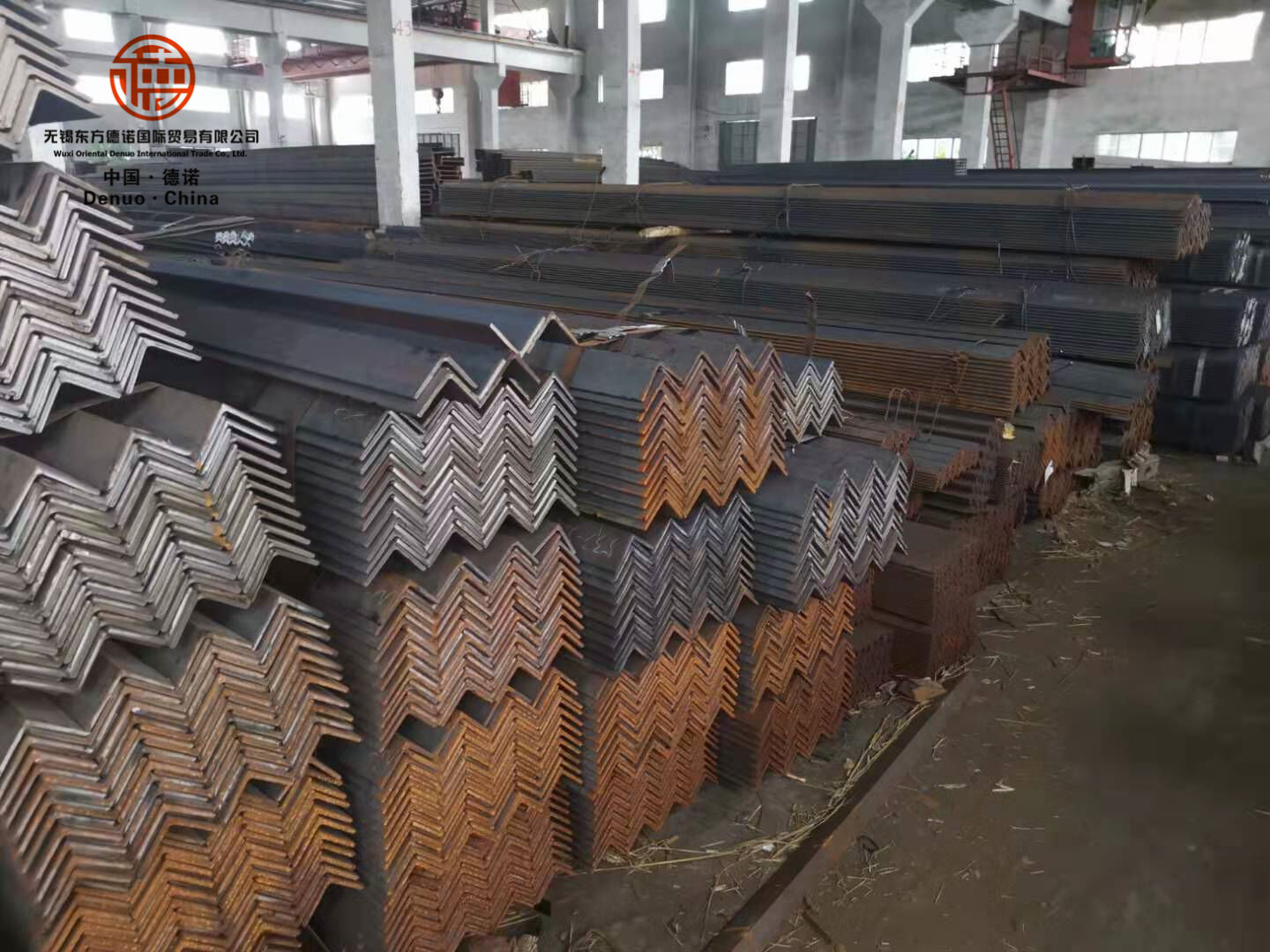 Customized Size 30 x 30 x 5 Angle Steel Mild Steel Equal Carbon Angle Price factory