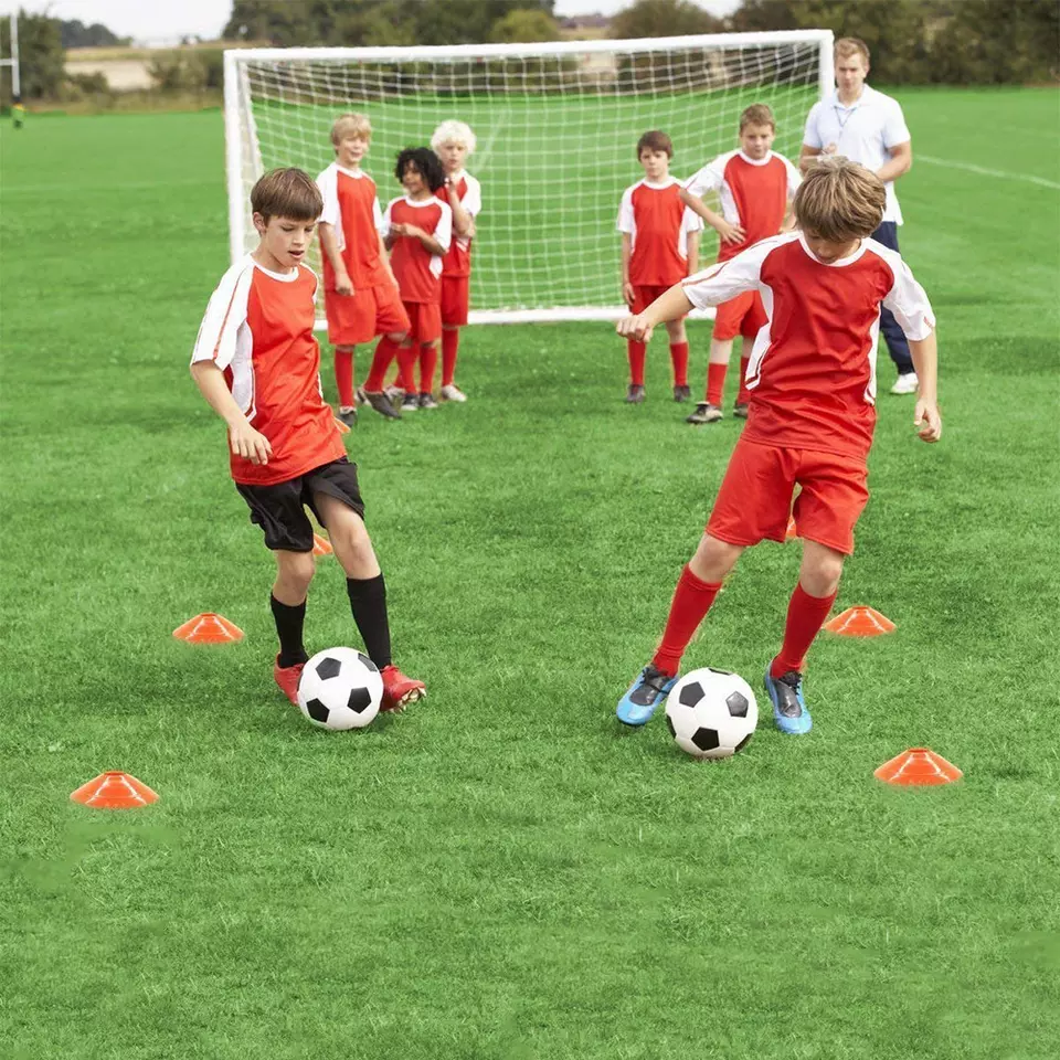 Kit d'entraînement d'agilité de vitesse de sport de football coloré avec logo personnalisé, détails de cônes de disque de football