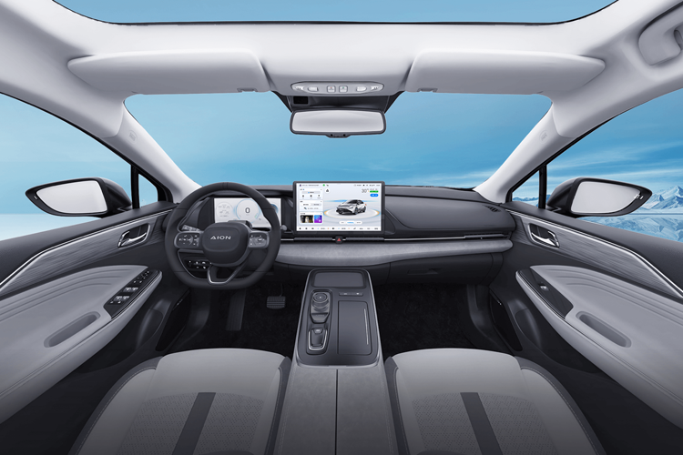 Aion S Five-Seat Single Motor Sedan With Swing Door details