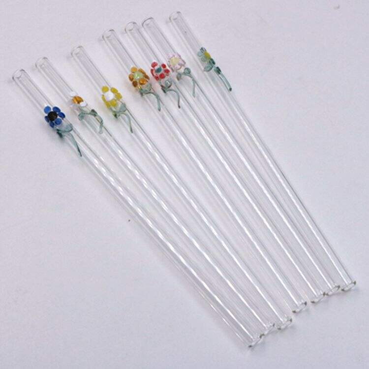 New Arrival Customize Eco Friendly Reusable Borosilicate Clear Bent Glass Drinking Straw With pendants factory