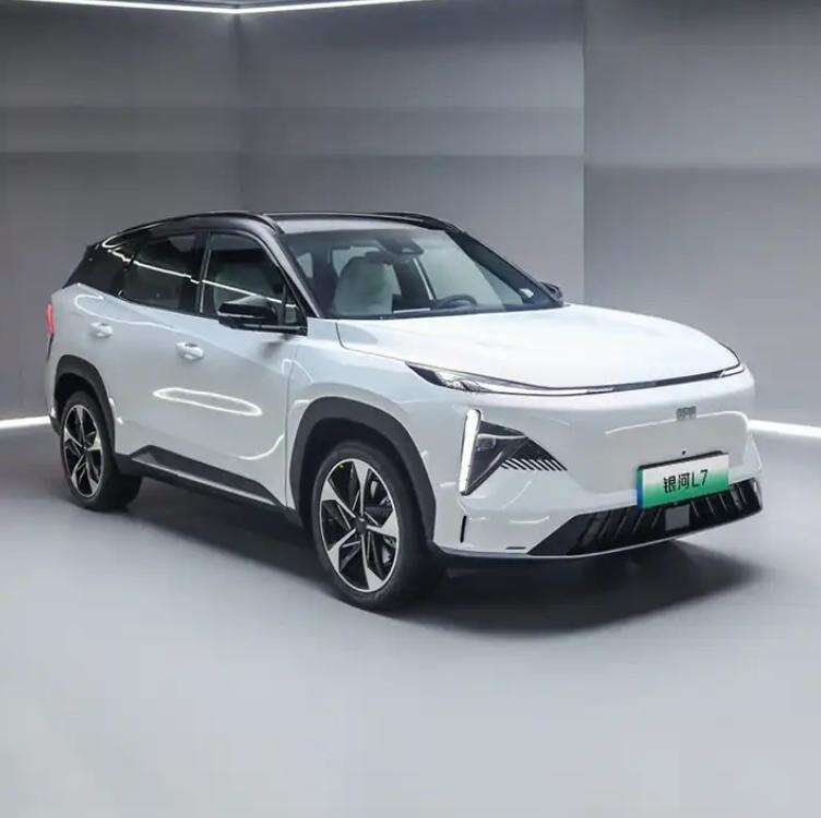 2023 Best Price New Electric Car 5 doors 5 seats SUV Sedan Geely Galaxy L7 Hybrid For Adult ev car is now on sale factory