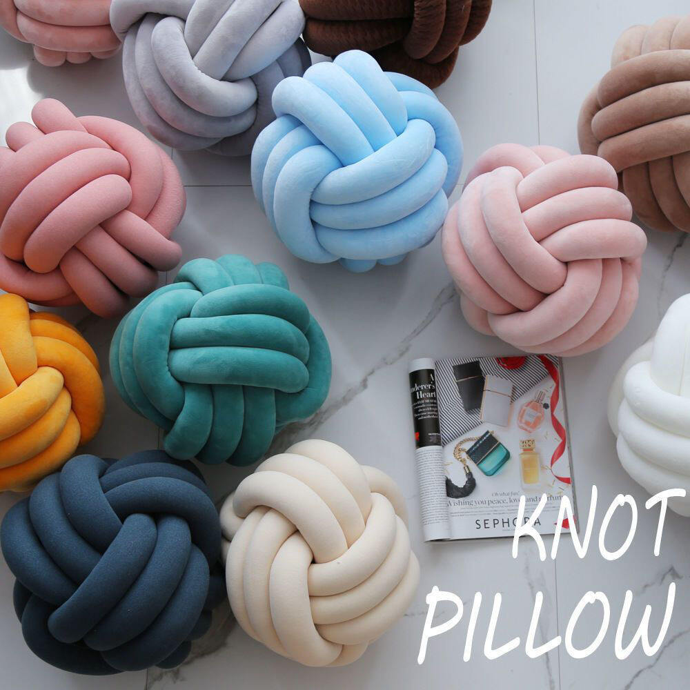 Knot Pillow Ball Large Decorative Throw Pillows 13.8 Inch Soft Velvet round Knot Opens Cushion manufacture