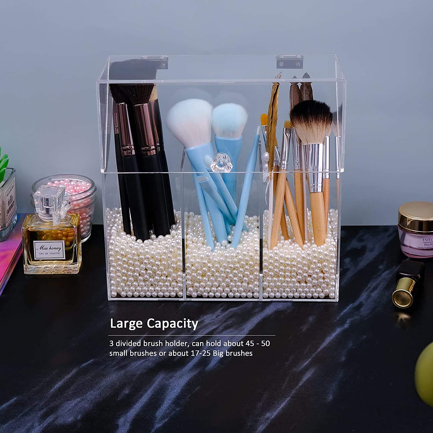 Customized  Acrylic Makeup box Acrylic Brush Holder with Lid manufacture