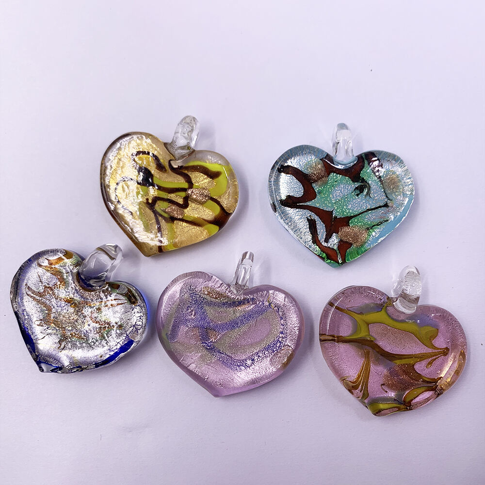 Best Selling Valentines Mix Irregular glass heart DIY glass Pendants for Necklace Pendant supplier