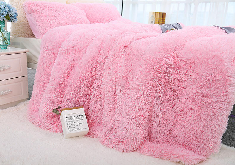 Luxury Plush Shaggy Ultra Soft Crystal Velvet Fluffy bedding set Fluffy bed sets details