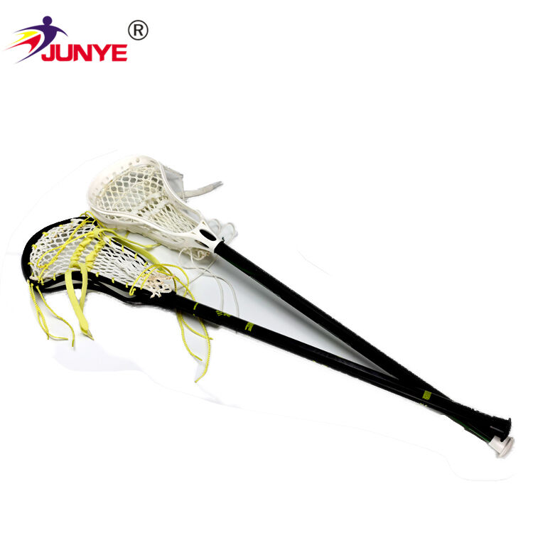 Benutzerdefiniertes Logo Lacrosse Sportausrüstung Aluminium Kunststoff Kohlefaser Benutzerdefiniertes Logo Lacrosse Sticks Lieferant