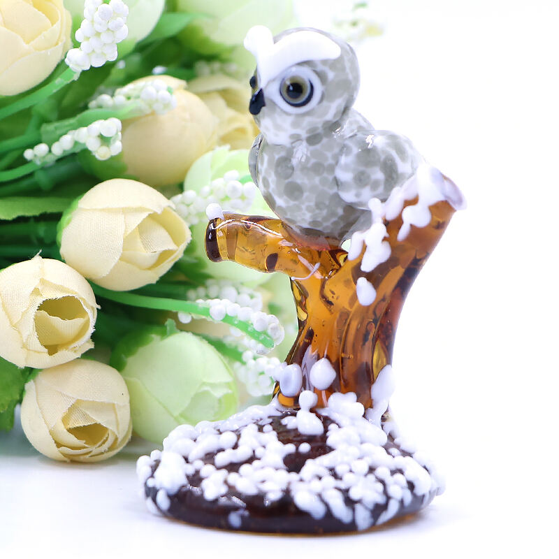 Factory Wholesale Custom Size Color  Murano Glass Figurine Owl Animal Glass Home Decor manufacture