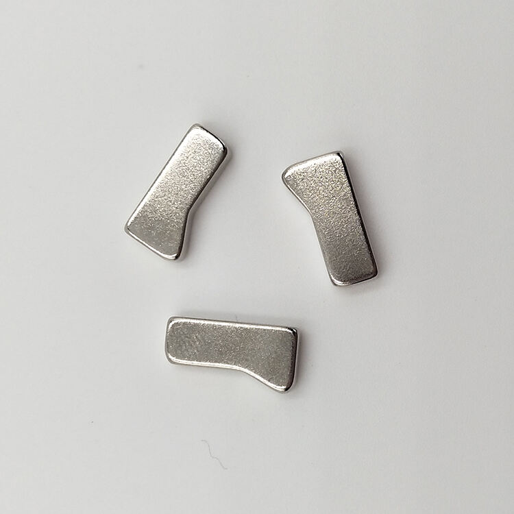 Neodymium Magnet Disc Cube Nickel Silver details