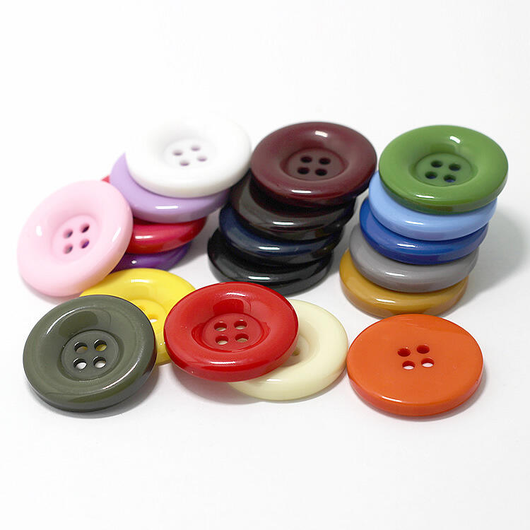 4 hole flatback plastic resin clothes button for sale