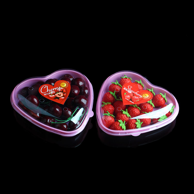 Competitive price and hot selling heart-shaped box with clear lid as gift box for packaging fruit candy cake sushi manufacture