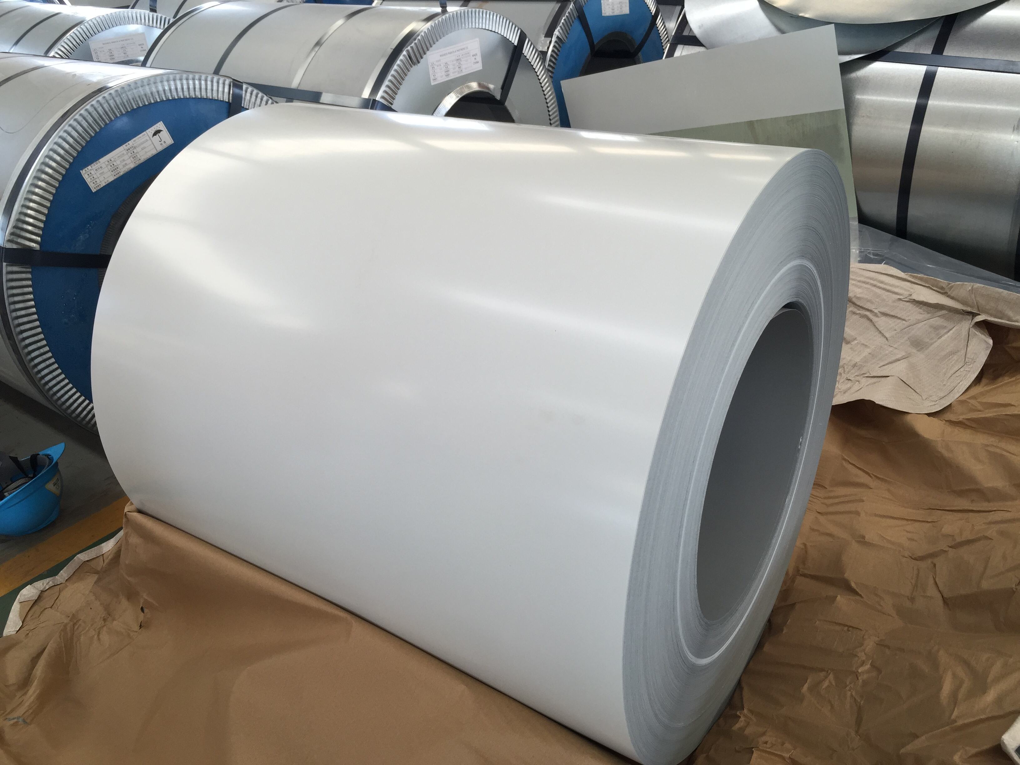 Ral Color PPGI PPGL Sheet Price RAL Color Coated Steel Coil Pre Painted DX51D Galvanized Steel Coil factory