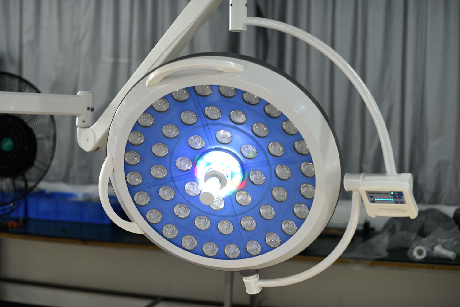 Mobile Flexible Exam Lighting Surgical LED Examination Lamp supplier