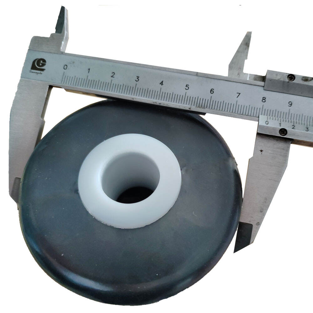 Custom accessories for marine trailers, bone/deep beak shaped silicone rollers, marine trailers manufacture