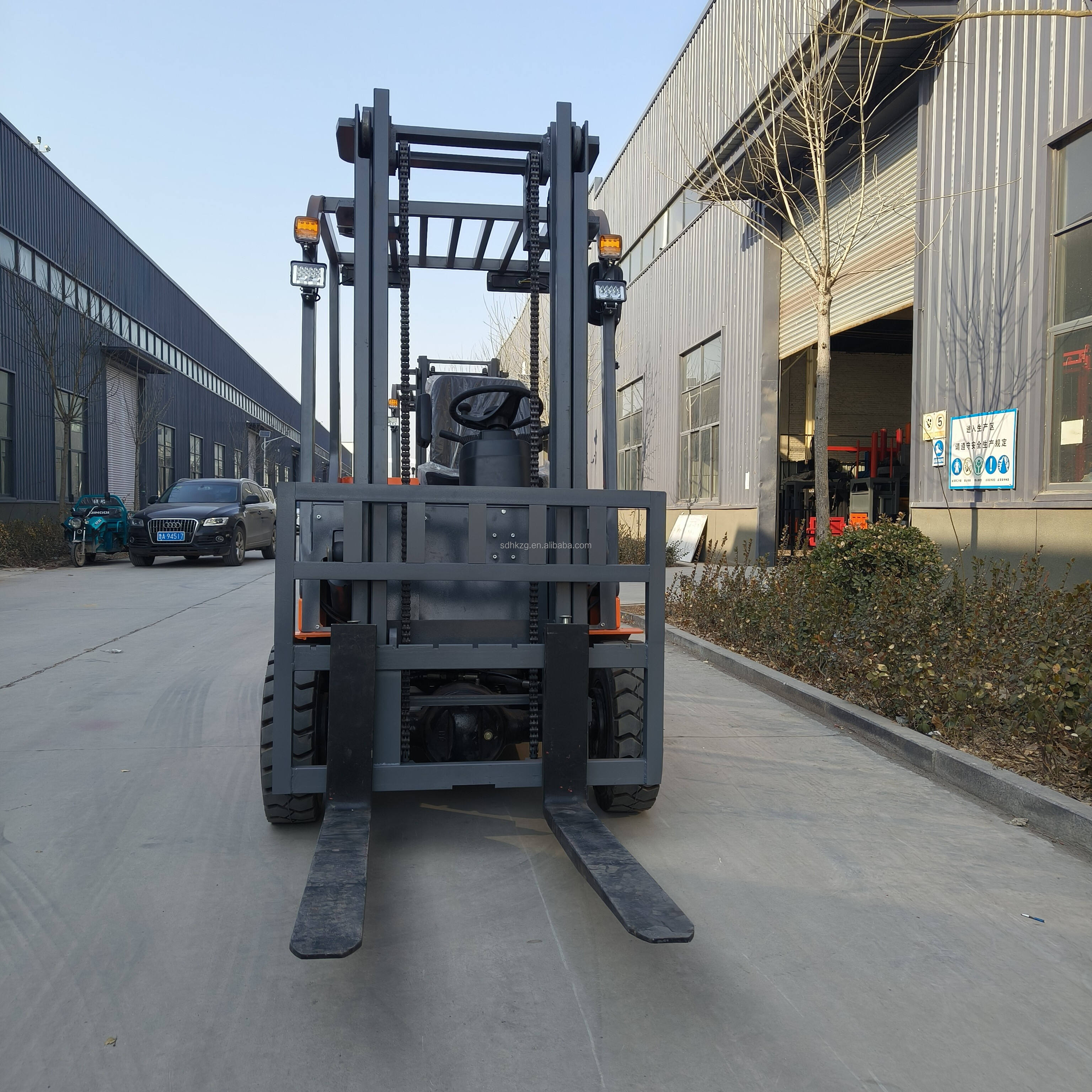 Small Capacity Loading 48v Forklift Electric Motor Good After-sale Service Great Logistic Equipment Forklift Forklifts details