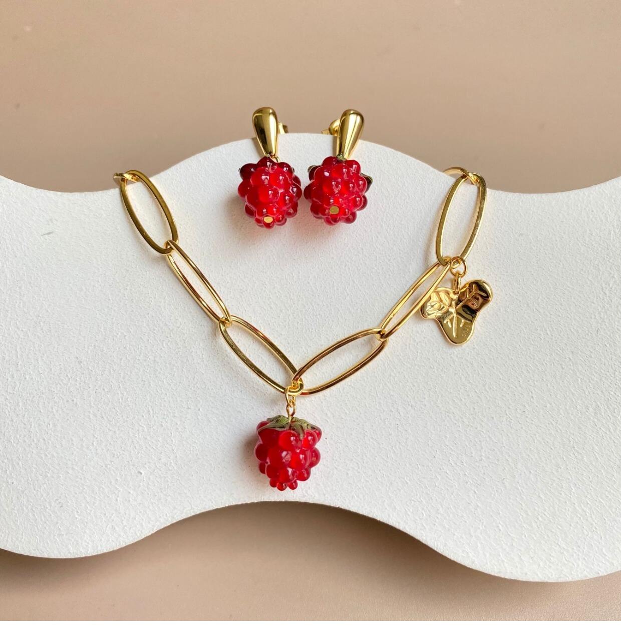 Wholesale Fashion Cute Necklace Ear Stud Fruit Dangle Necklace Personality Gold Plated Jewelry Set For Women factory