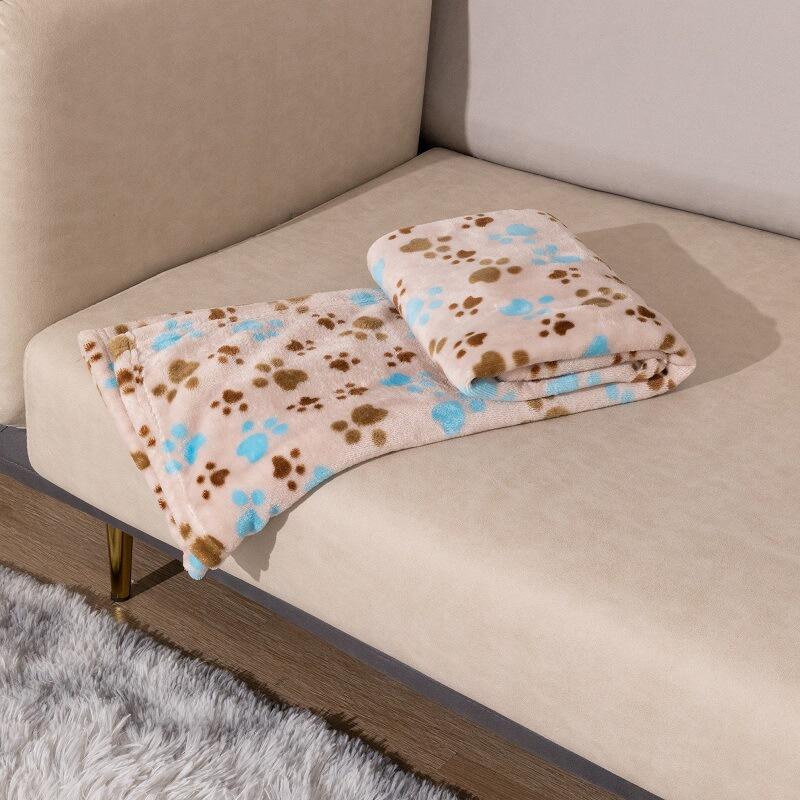 Custom Soft Reusable Training Pet Bed Calming Waterproof Outdoor Blanket For Dogs supplier