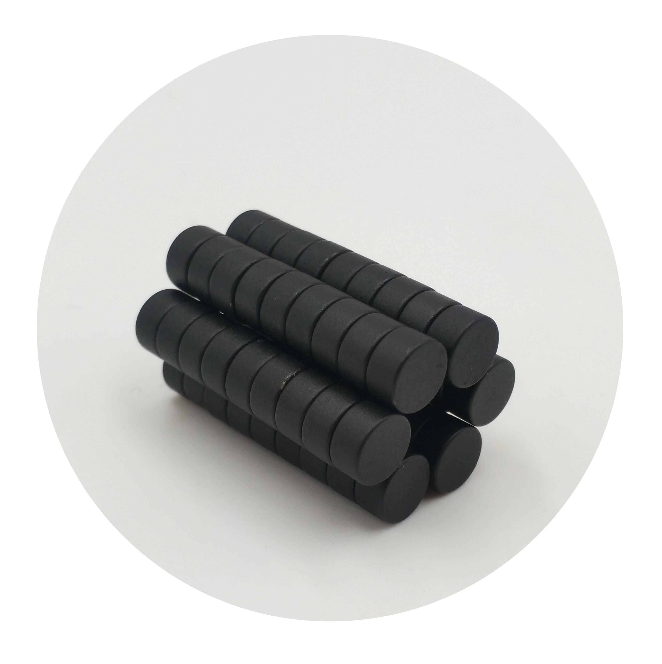 Black Rubber Coated Round N52 Neodymium Epoxy Magnet details