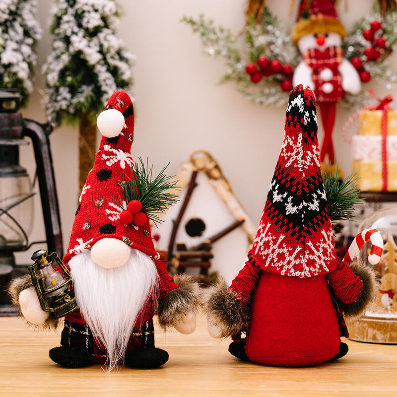 Gnome Christmas Plush Gnomes Gonk With Candy Canes & Kerosene Lamps supplier