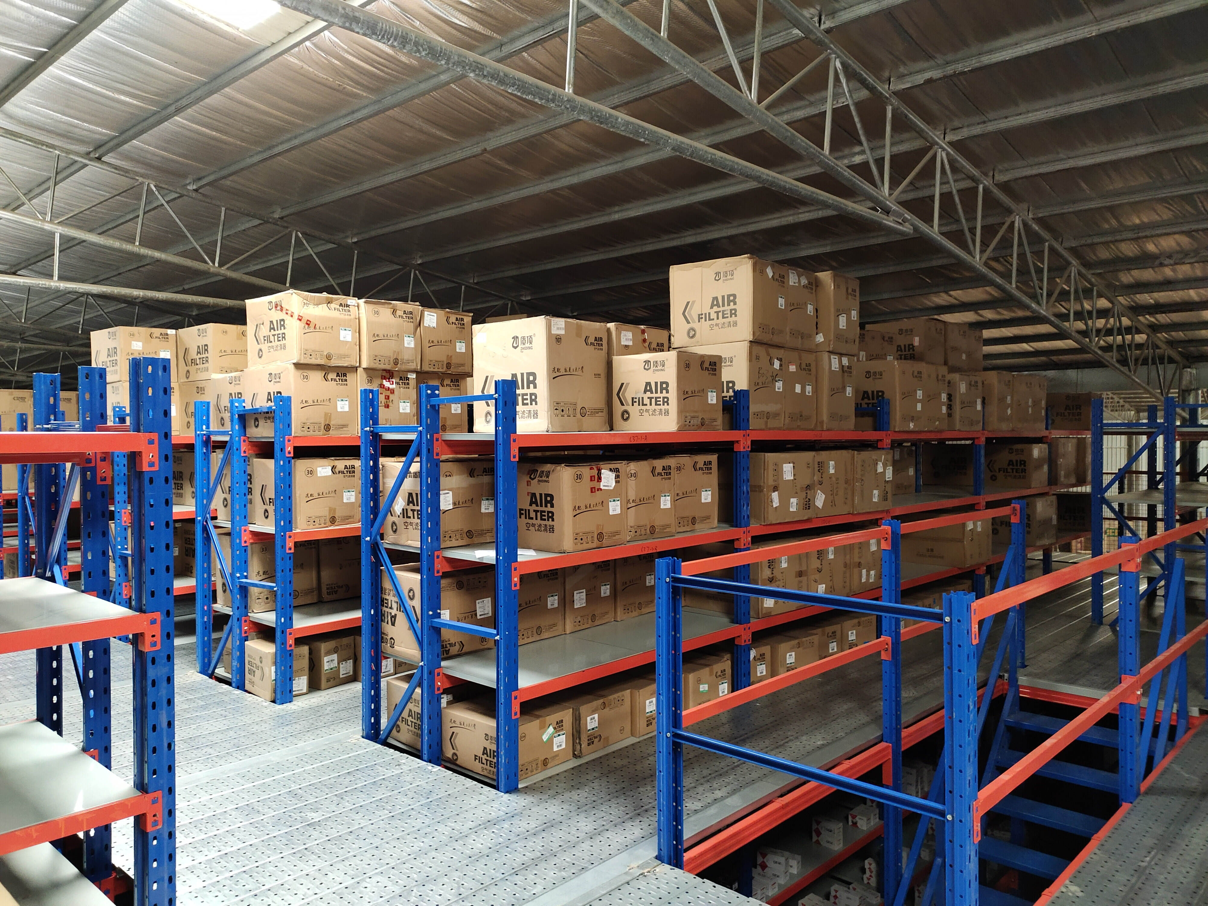 Heavy duty mezzanine steel shelving system warehouse multilevel high load mezzanine racking flooring manufacture