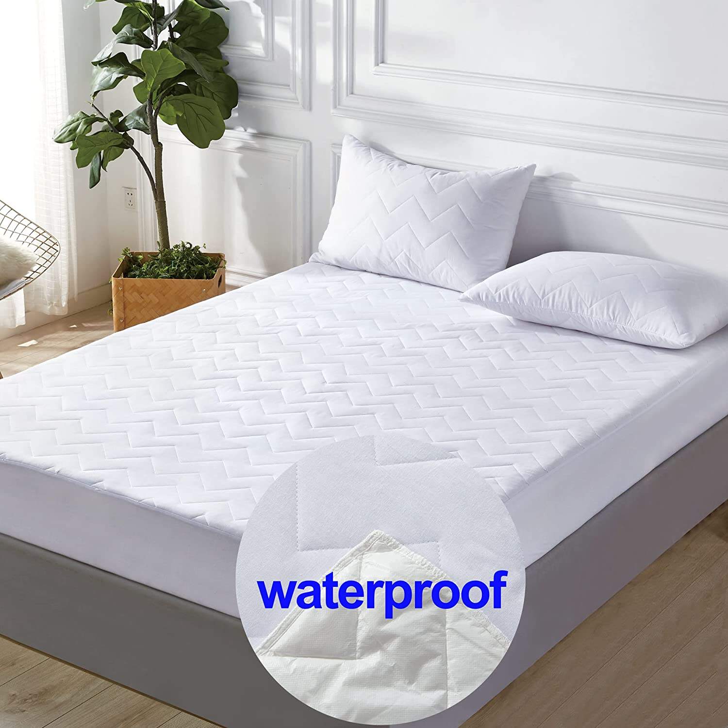 Factory OEM polyester Soft Breathable Anti-Microbial White Waterproof Protector mattress pad cover manufacture