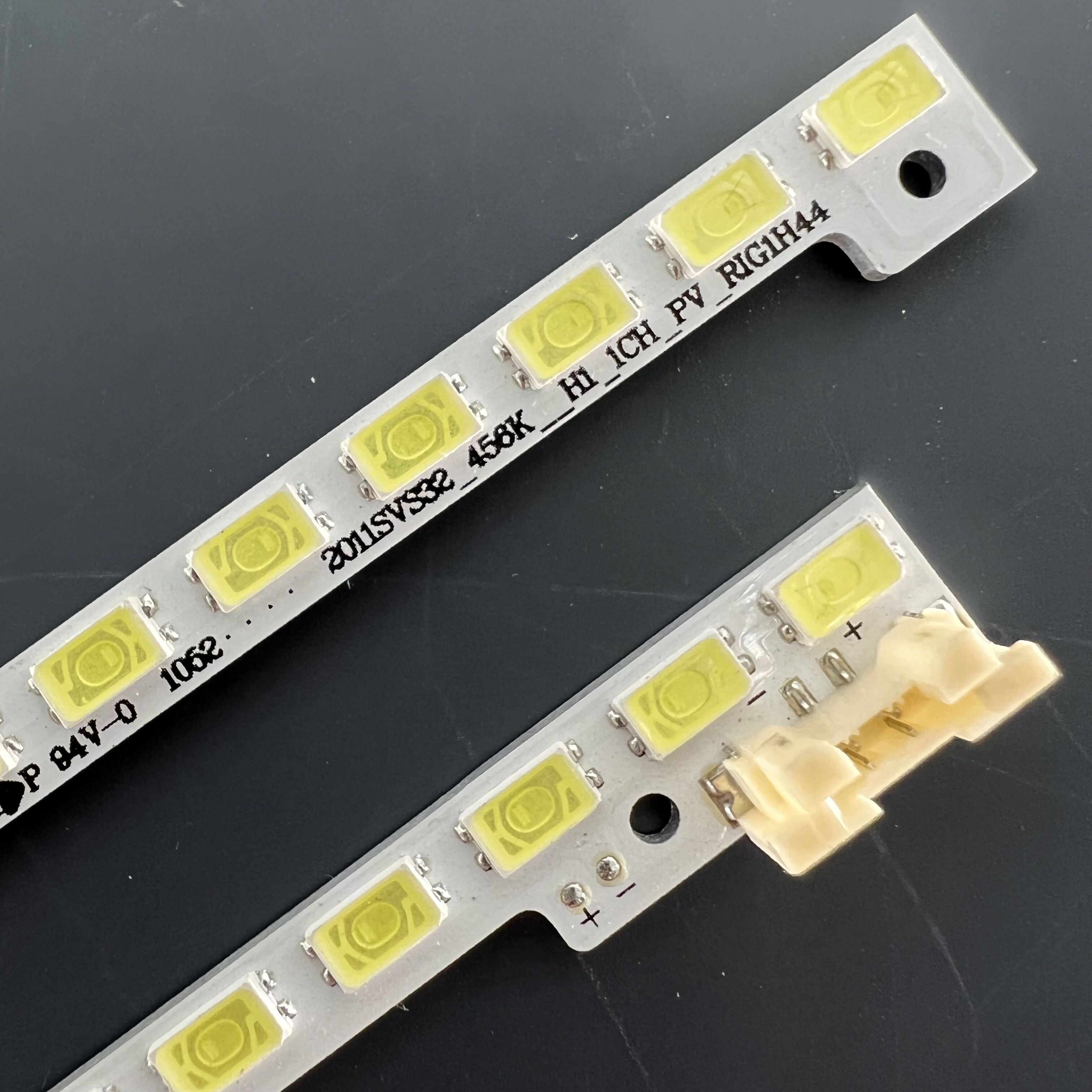 Led Edge Tv Backlight Strip For Samsung Ua32d5000pr Eled Strip 2011svs32-456k-h1-1ch Bn64-01634a Tv Back Light Bard factory