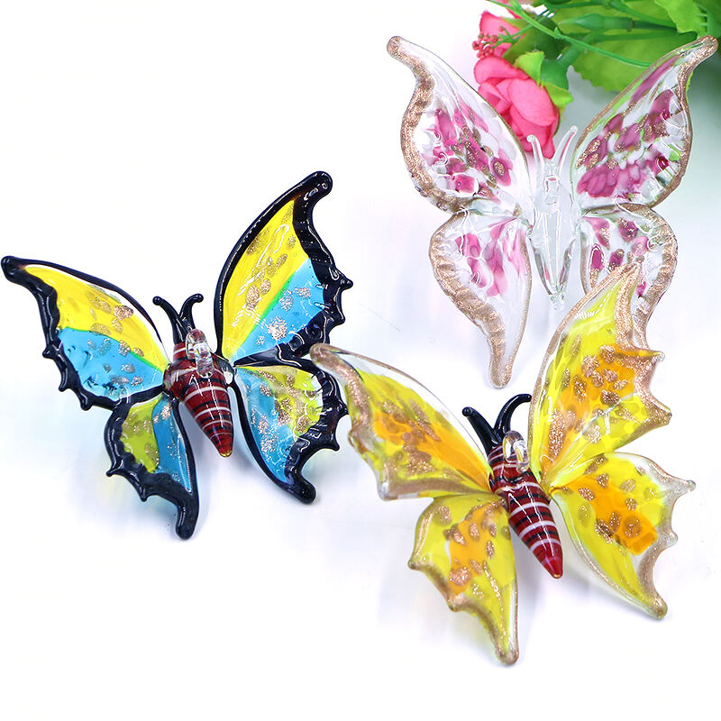 Manufacturer Wholesale Price Glass Butterfly Hand Blown Finial Animal Figurine supplier