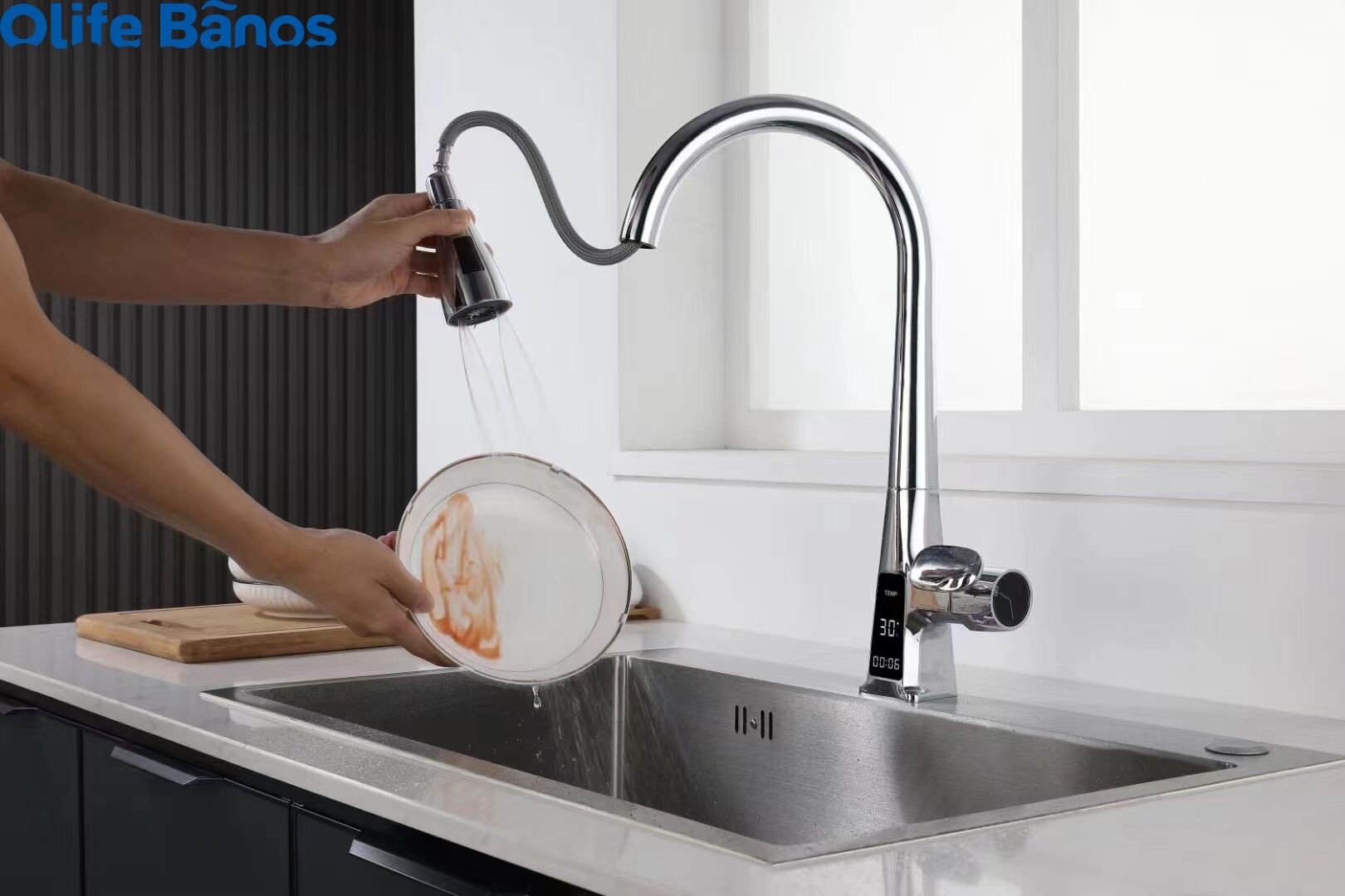 Olife Banos Pull Out  Kitchen Sink Faucet Digital Temperature  Display Hot Cold Gunmetal  Brass Kitchen Tap Mixer Faucet manufacture