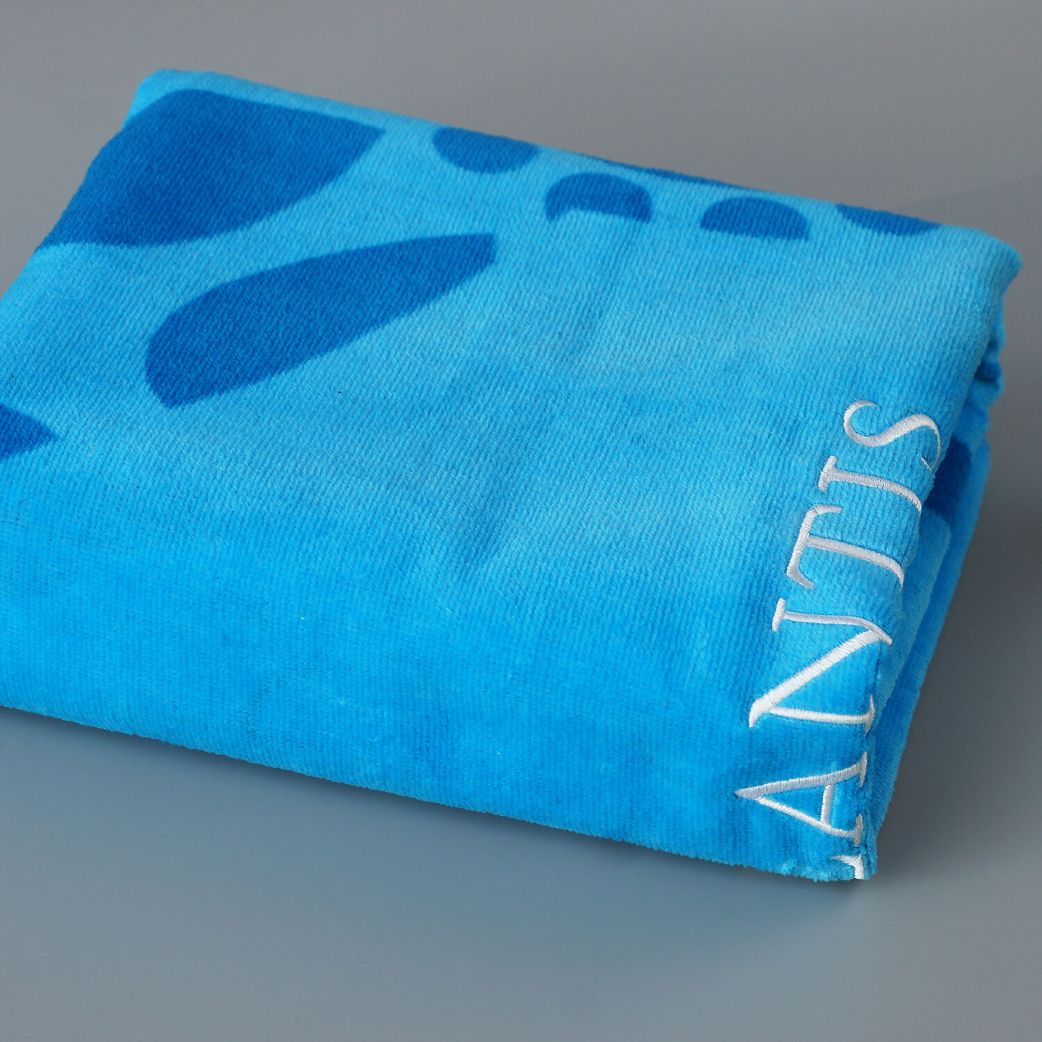 Custom big 80*160cm bath 100% beach towels custom logo with pocket details