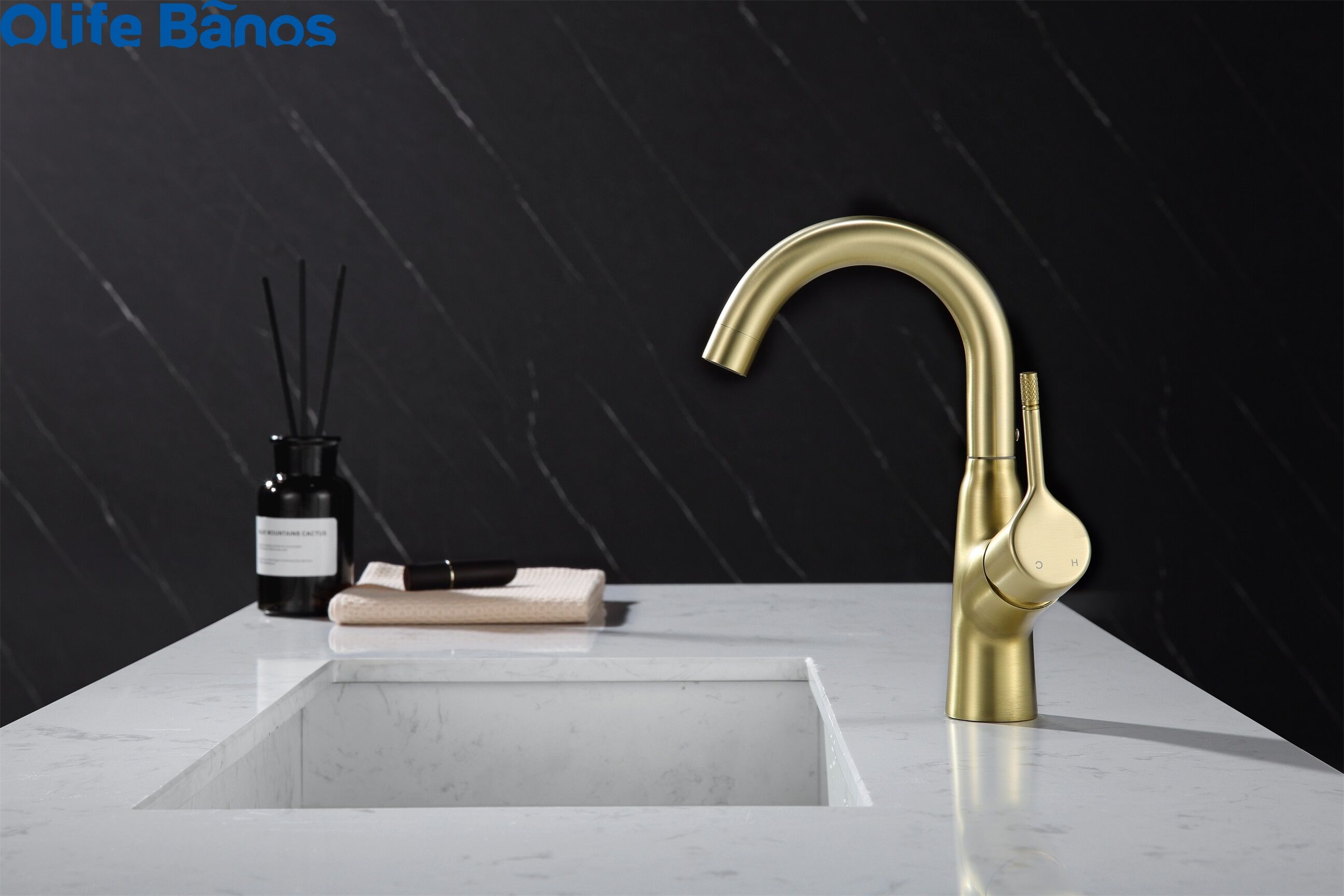 Olife Banos high quality  Hot and cold bathroom mixer gold black chrome  brush basin faucet water tap for hotel apartment factory