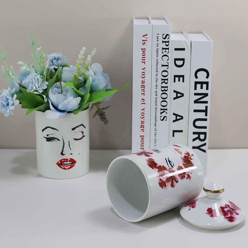 Synwish Customization High Quality Empty Luxury Fornasetti Jar Ceramic Italian Candle Jars Porcelain Candle Containers With Lids factory