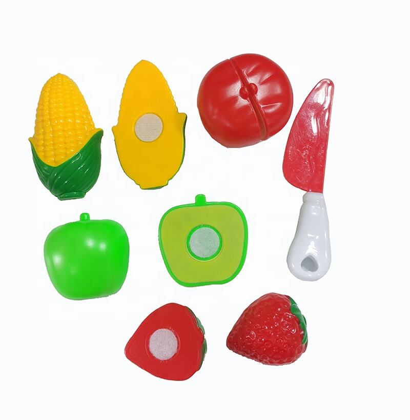 2024 new promotion toys plastic kitchen cutting fruit Green pepper strawberry corn tomato food set toys supplier