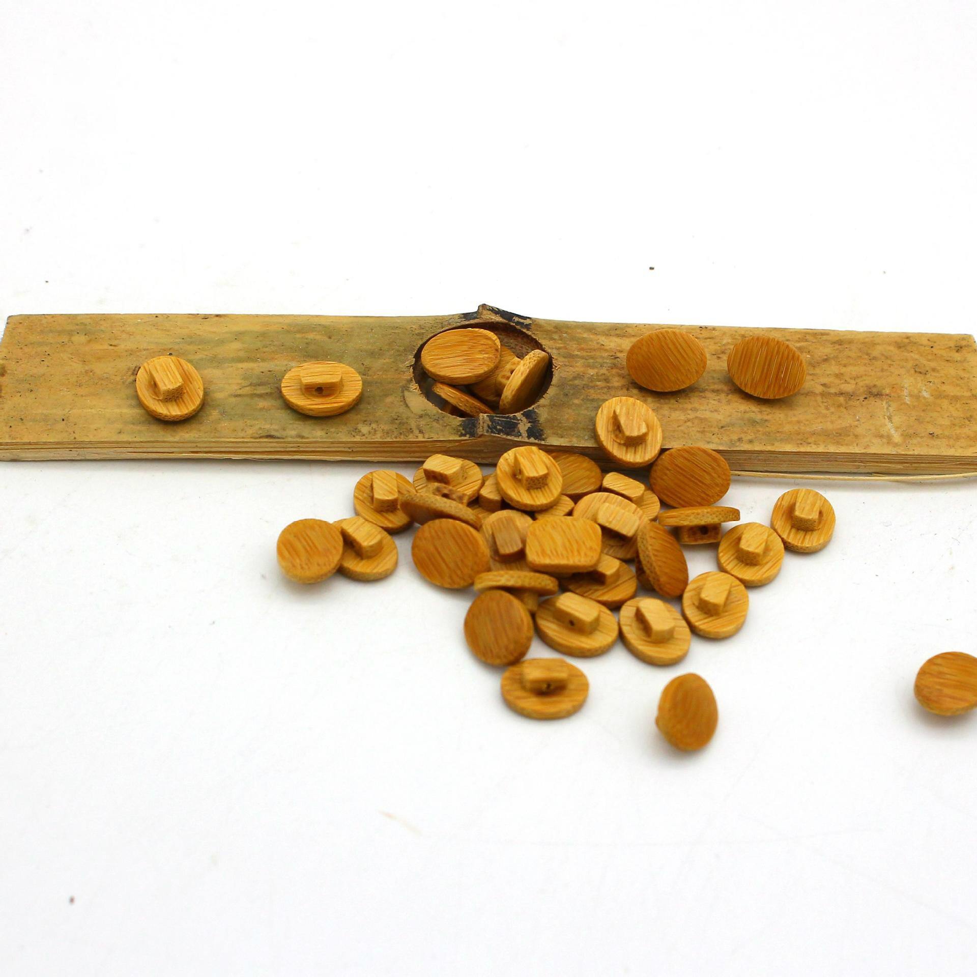 Customized size cheap natural bamboo wooden shank button