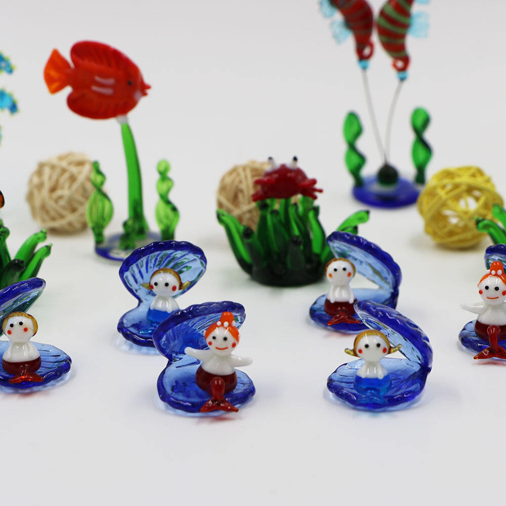 Garden Decorative Lampwork Handmade Glass Flower Animal Figurine With Metal Stake manufacture